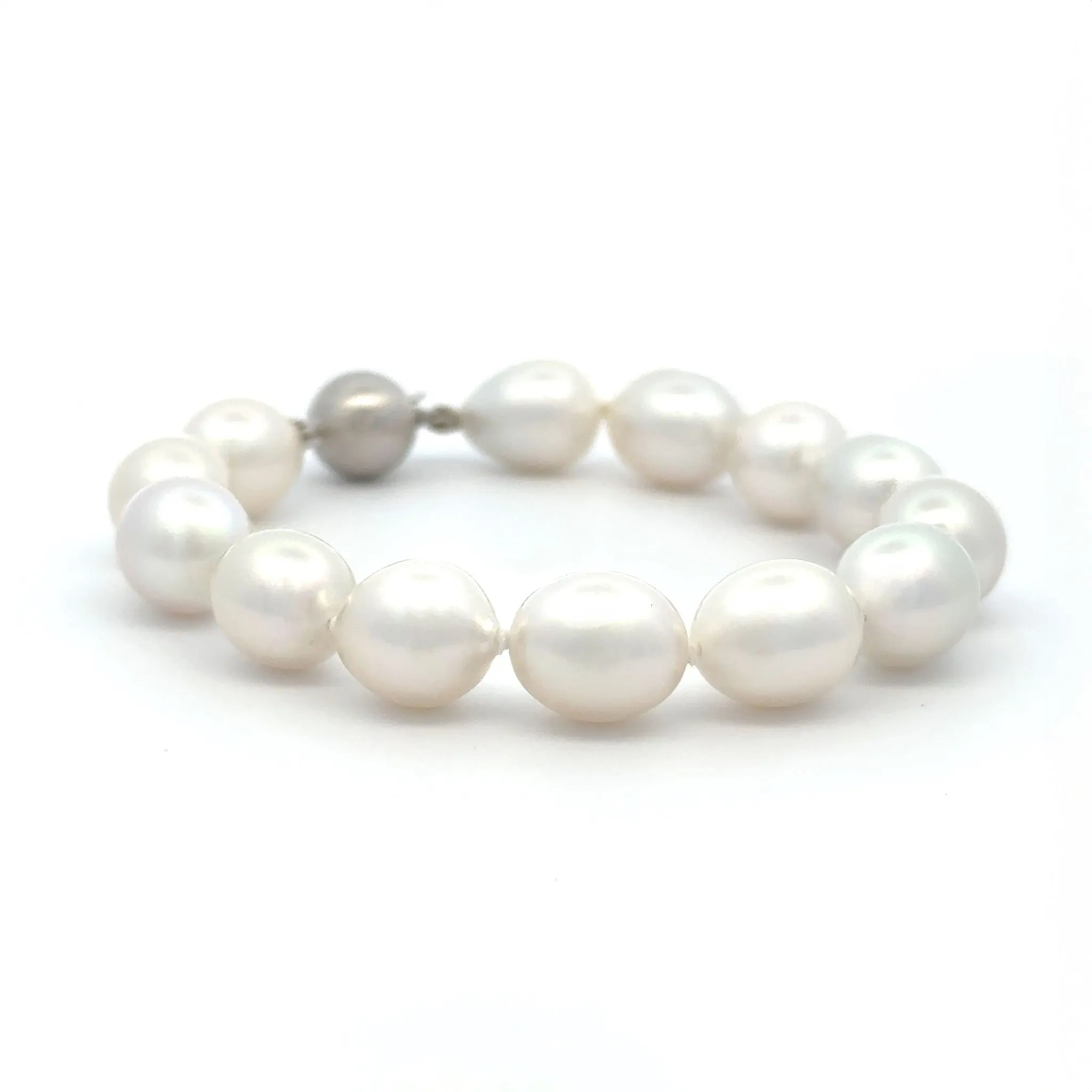 18K White Gold South Sea 9-10mm Cultured Pearl Strand Bracelet