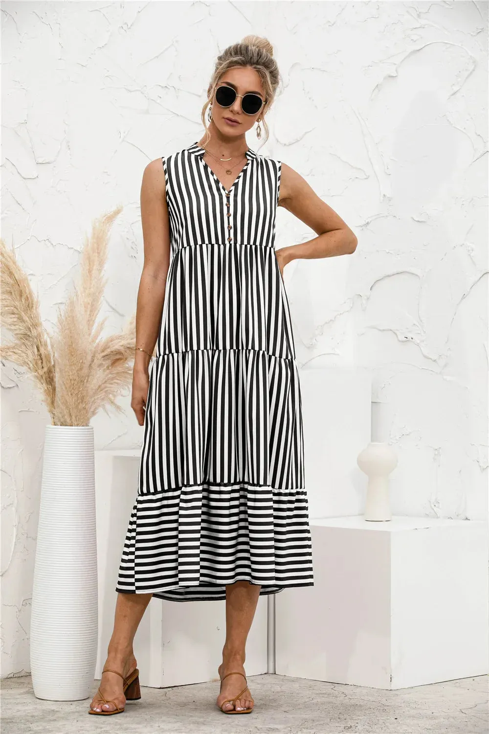 2024 Elegant Striped V-Neck Lantern Sleeve Boho Dress