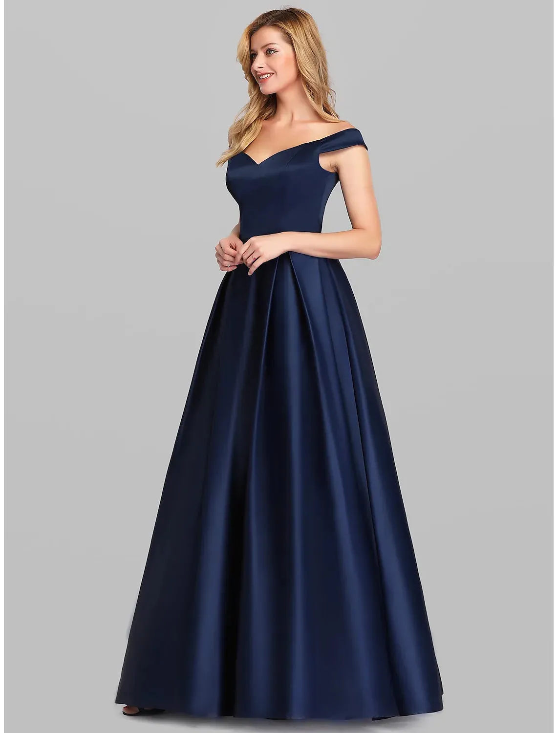 A-Line Evening Gown Elegant Luxurious Dress Wedding Guest Floor Length Sleeveless Plunging Charmeuse with Ruched