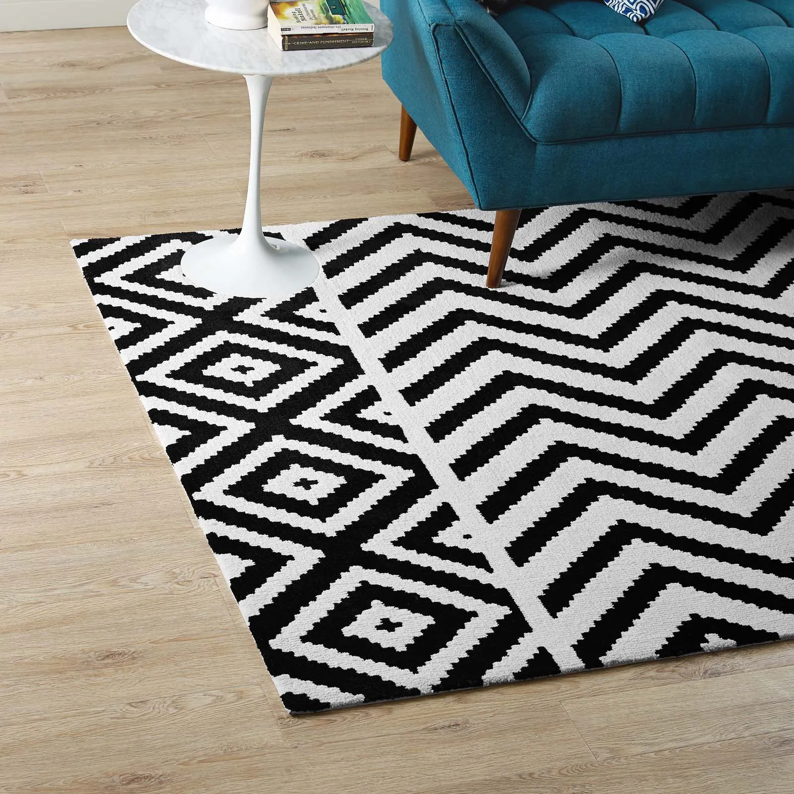 Ailani Geometric Chevron / Diamond Area Rug by Modway