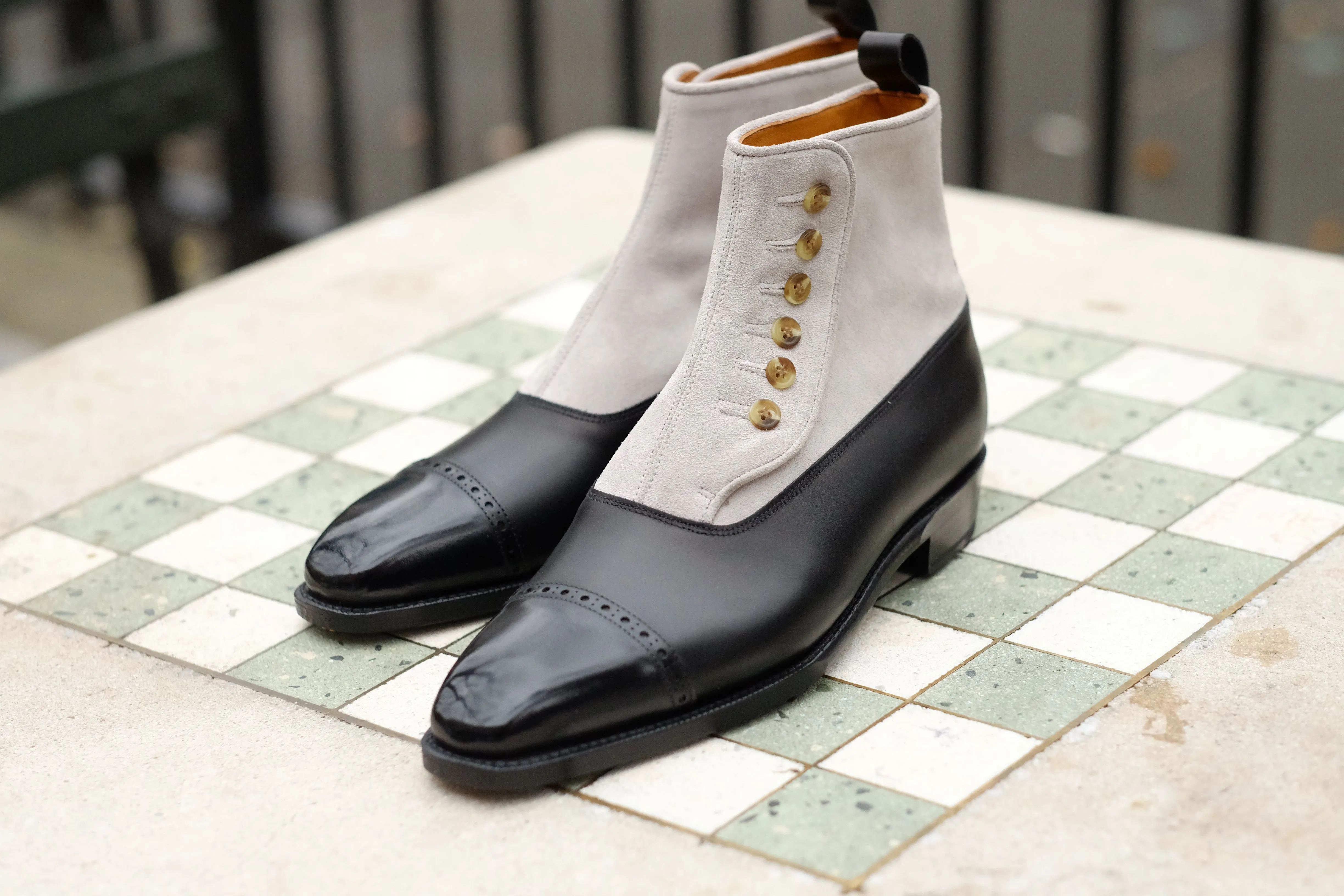 Ascot - Black Calf / Pearl Suede