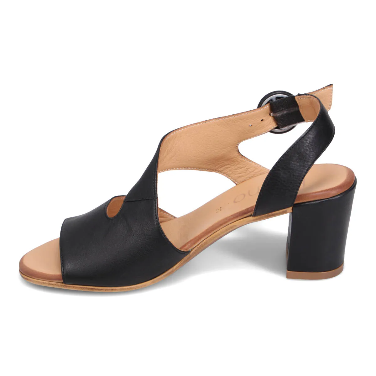 Sure! The optimized title for this e-commerce product would be: Stylish Nyomi Heel with Optimal Comfort for All-Day Wear