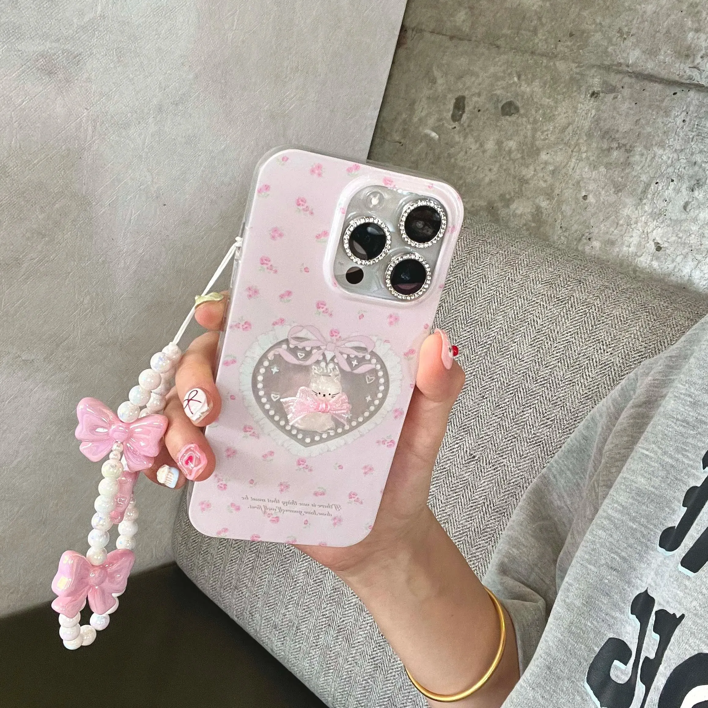 Cameo Kitty iPhone Case With Chain