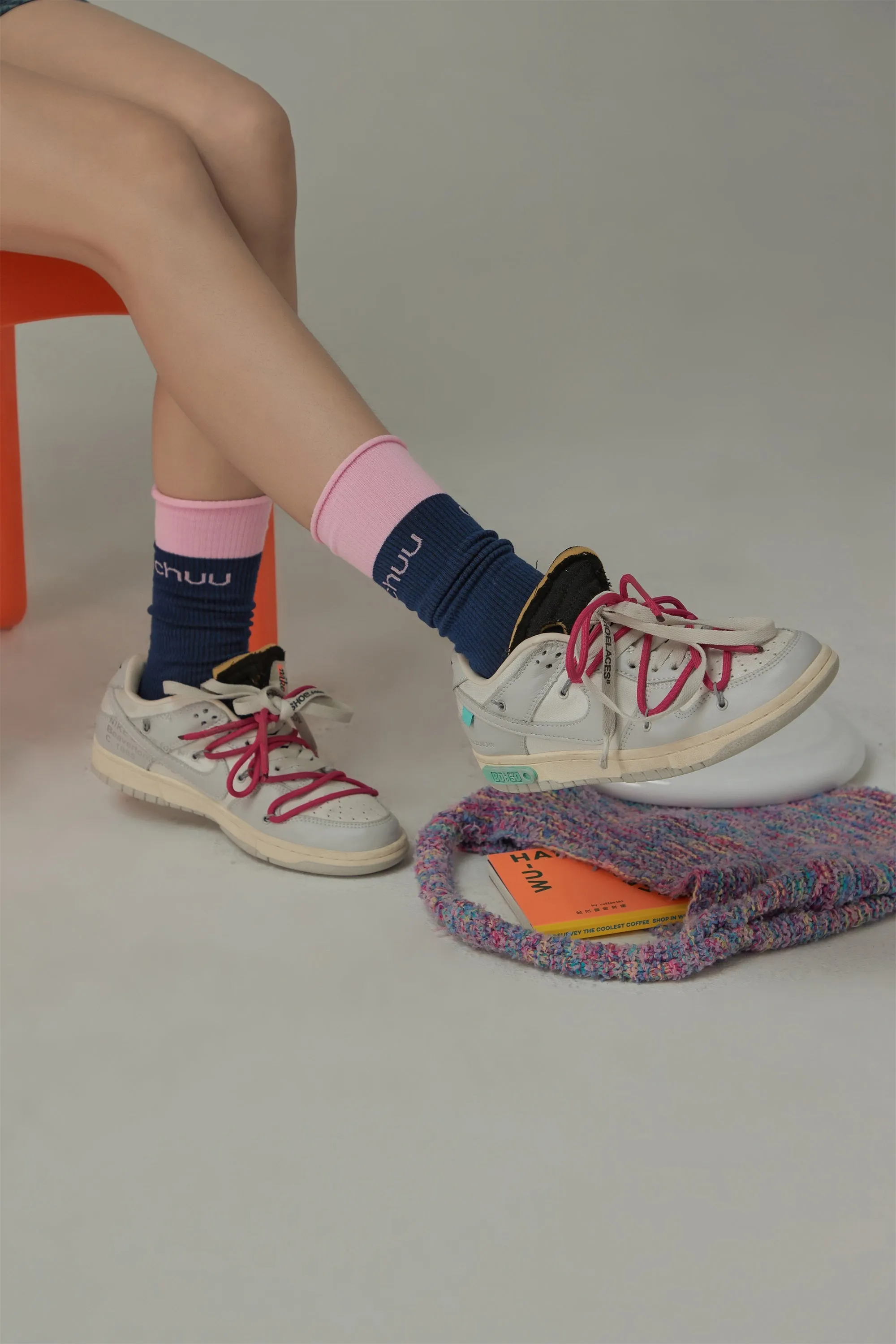 Chuu Logo Color Blocked High Socks