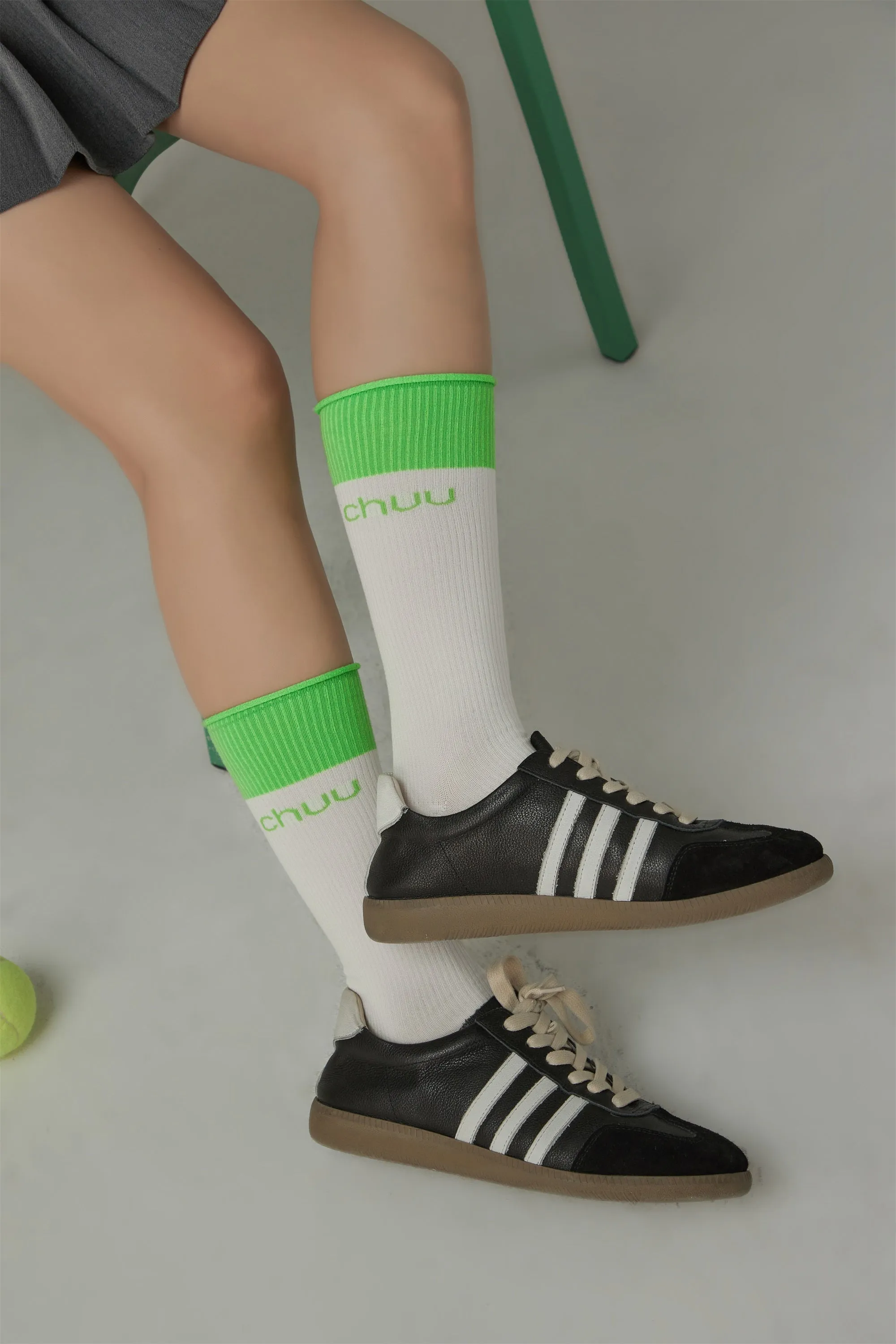 Chuu Logo Color Blocked High Socks