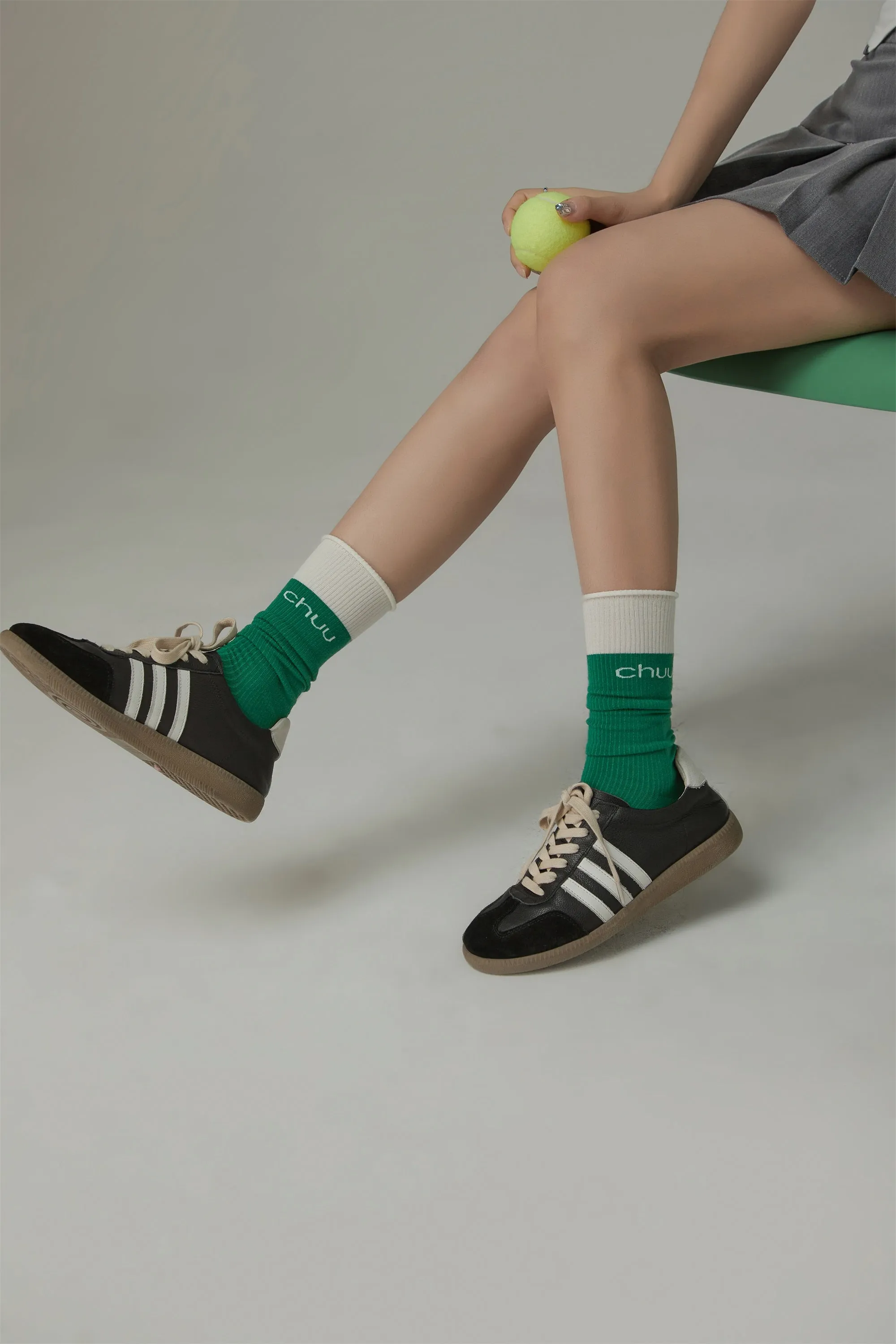 Chuu Logo Color Blocked High Socks