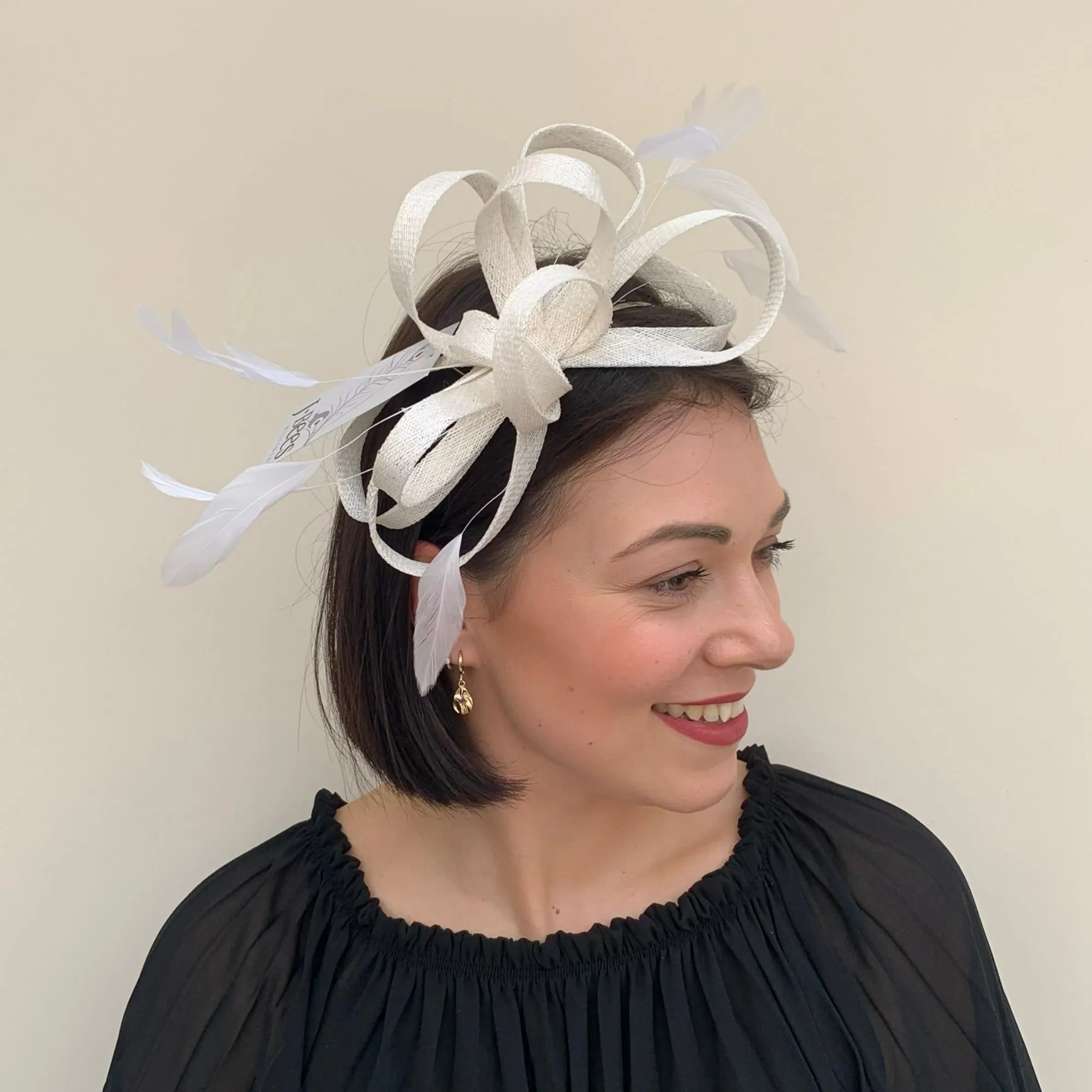 J Bees JB22/238 Fascinator On Headband In Neutrals & Ivory