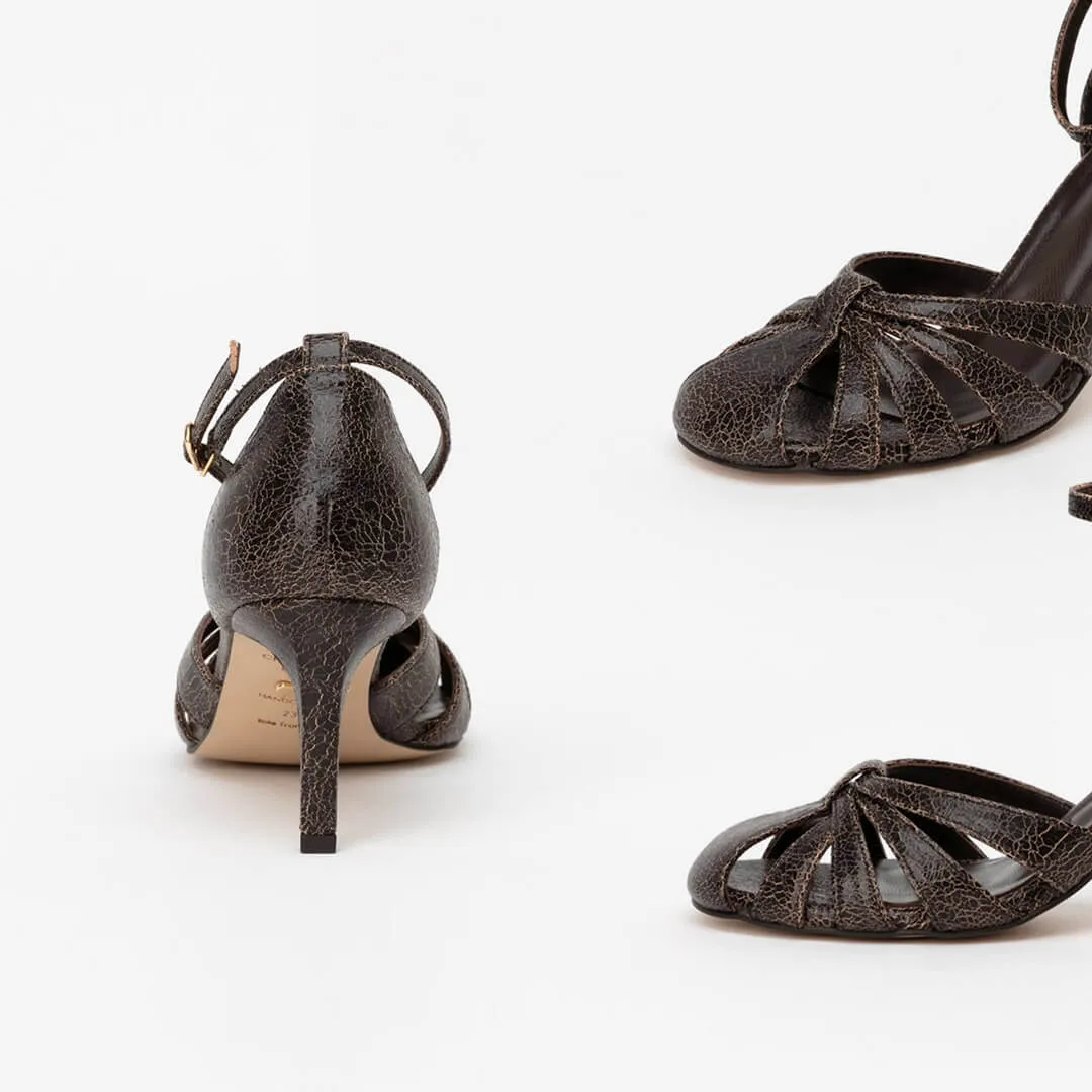 MACK - cracked leather sandals