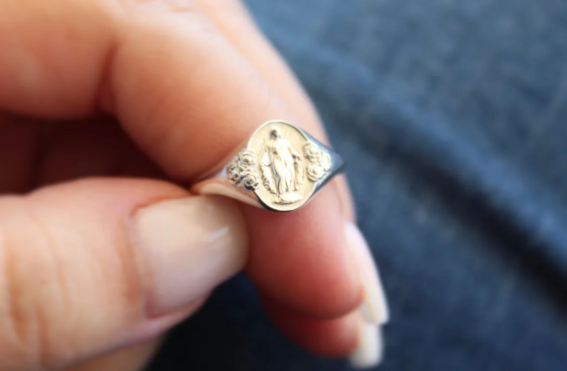 Miraculous Medal Signet Ring in 925 Sterling Silver