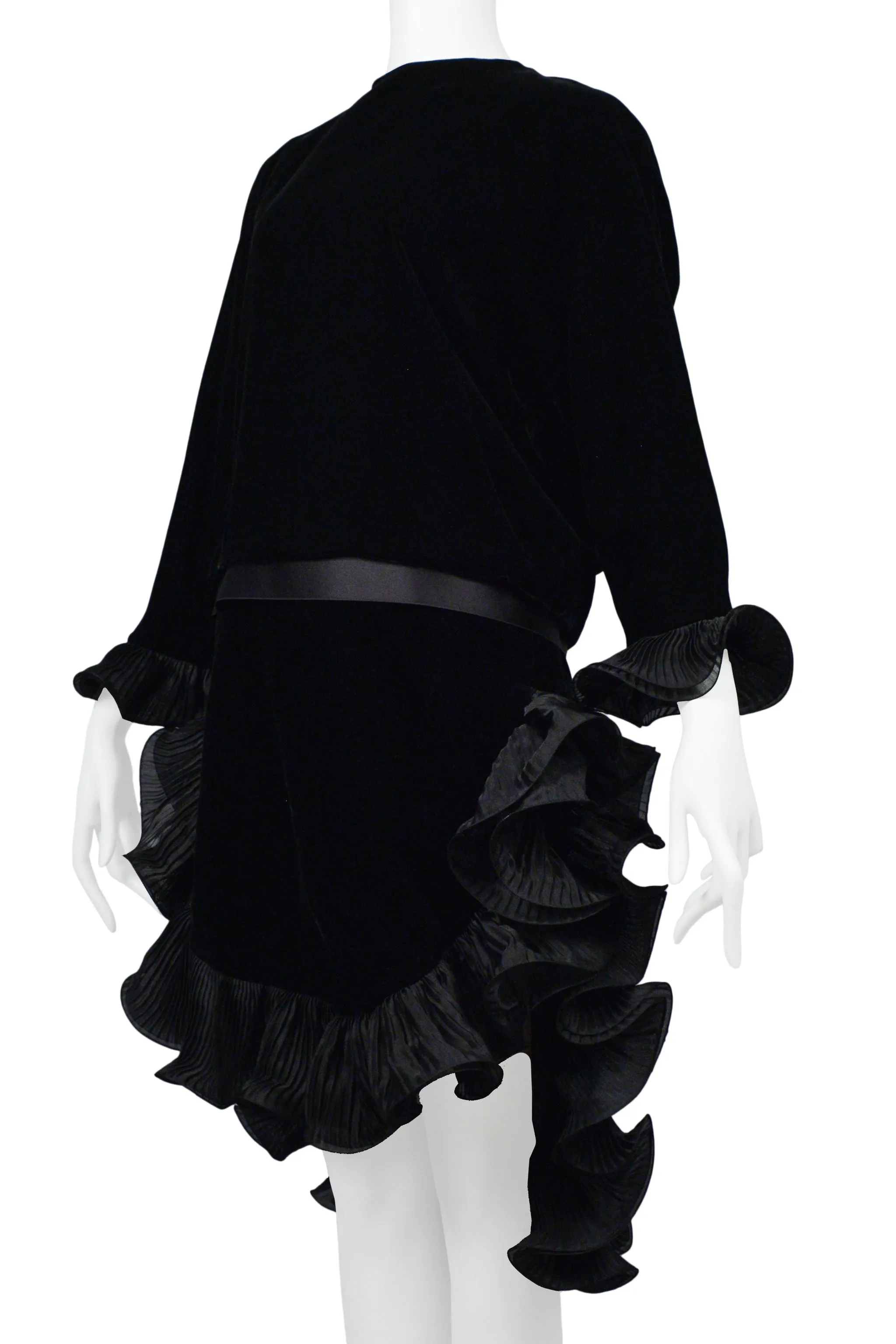 PIERRE CARDIN BLACK VELVET DROP WAIST PLEATED RUFFLE DRESS